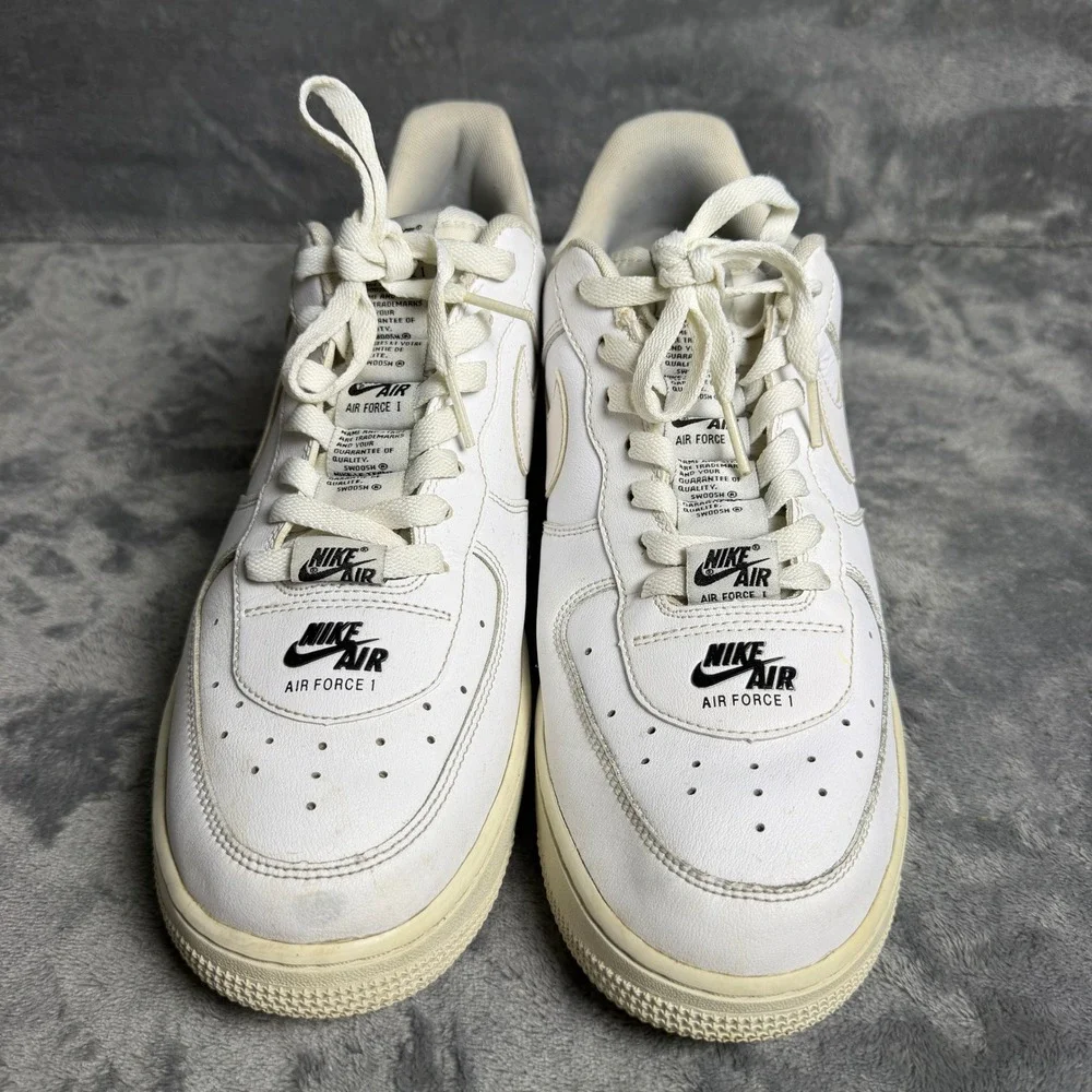 Nike Air Force 1 Mens SZ 10 Low 07 LV8 Utility White Black CJ1379-100